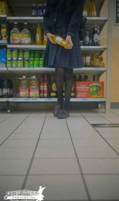 午夜三级理论片_乱人伦精品视频在线观看