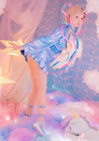 亚洲自拍色_1080P电影完整版