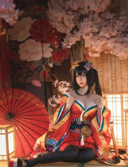 欧美精品一区二区黑人_4K高清视频观看