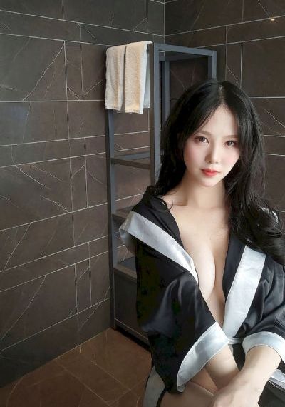 一级黄色的中心免费的毛片_1080P全集免费观看