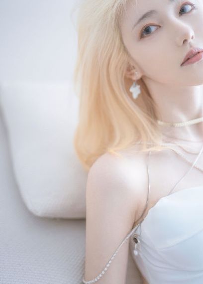 美女光屁股让男人玩_蓝光神马影院手机在线
