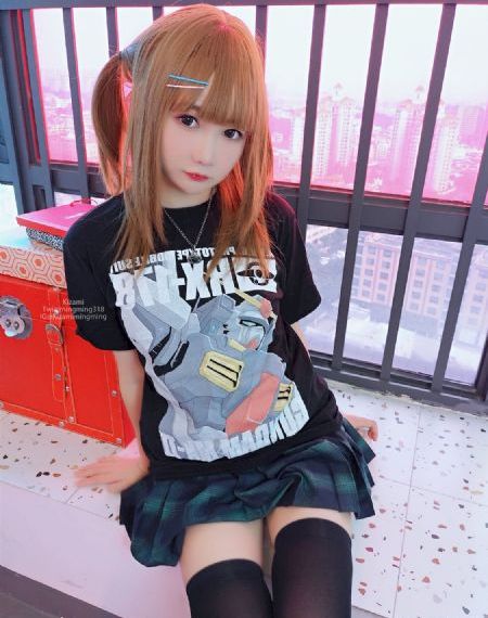 亚洲国产中文aⅴ美女黄网站_720在线观看高清