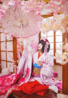 日本午夜精华_720高清免费观看