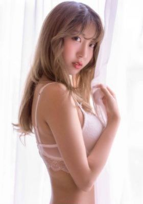 国产精品高颜值极品大胸美女_4K免费电视剧